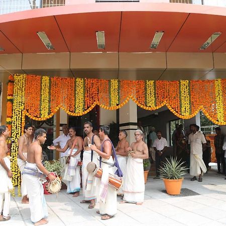 Hotel Devanganam Residency Guruvāyūr Exterior foto