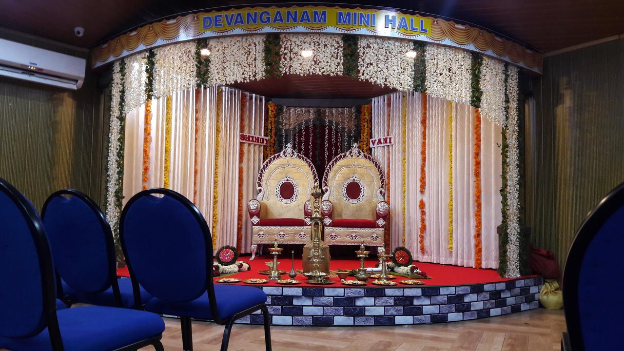 Hotel Devanganam Residency Guruvāyūr Exterior foto