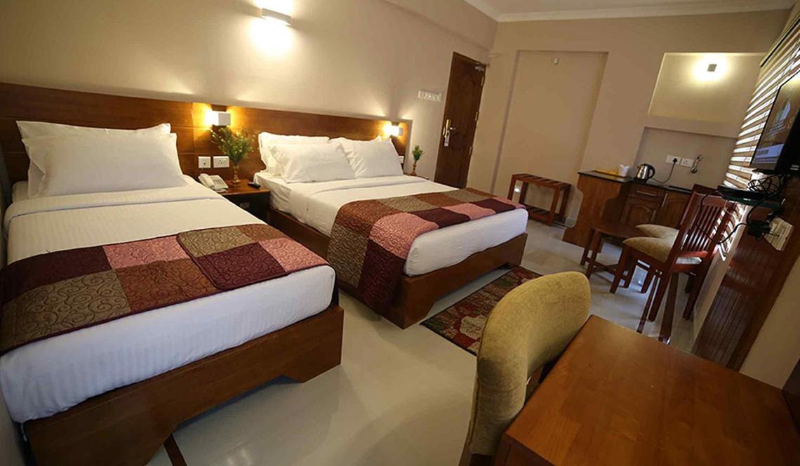 Hotel Devanganam Residency Guruvāyūr Exterior foto